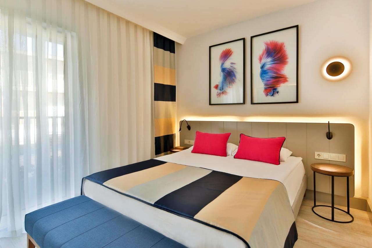 Crystal Flora Beach Resort Beldibi  Exterior foto
