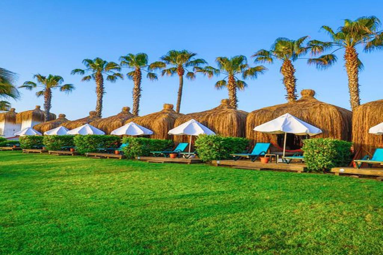 Crystal Flora Beach Resort Beldibi  Exterior foto