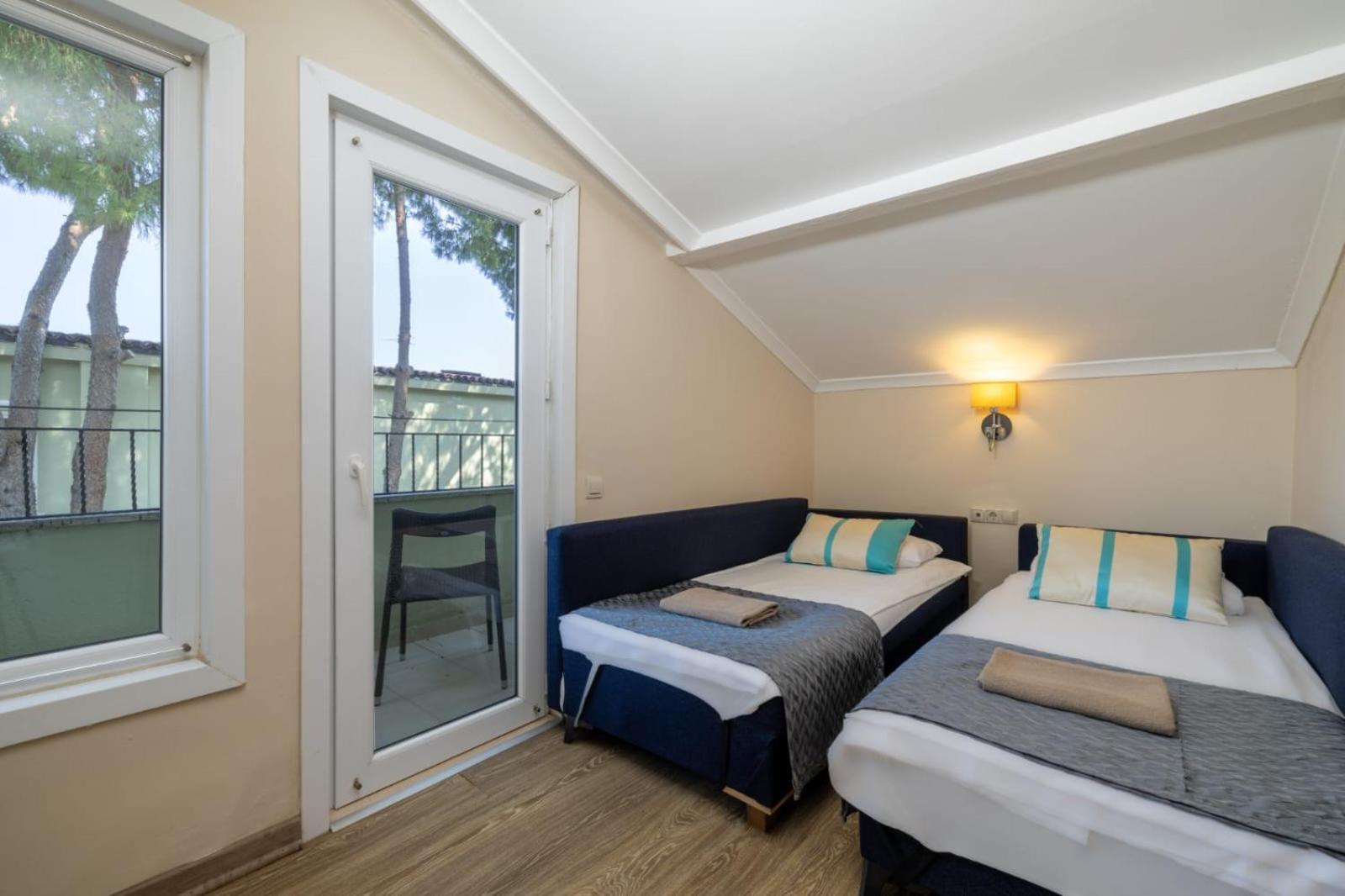 Crystal Flora Beach Resort Beldibi  Exterior foto